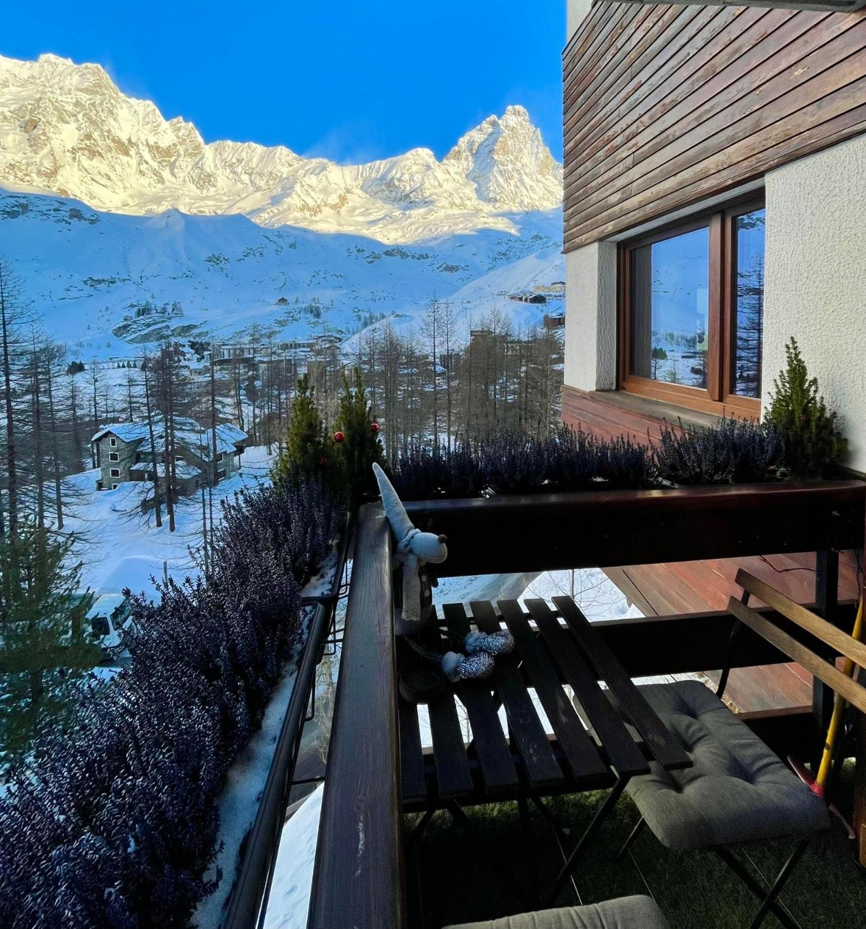 Panoramic Apartment Breuil-Cervinia Bagian luar foto